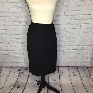 Jones Studio Black Straight Knee Length Side Zip Lined Skirt 4